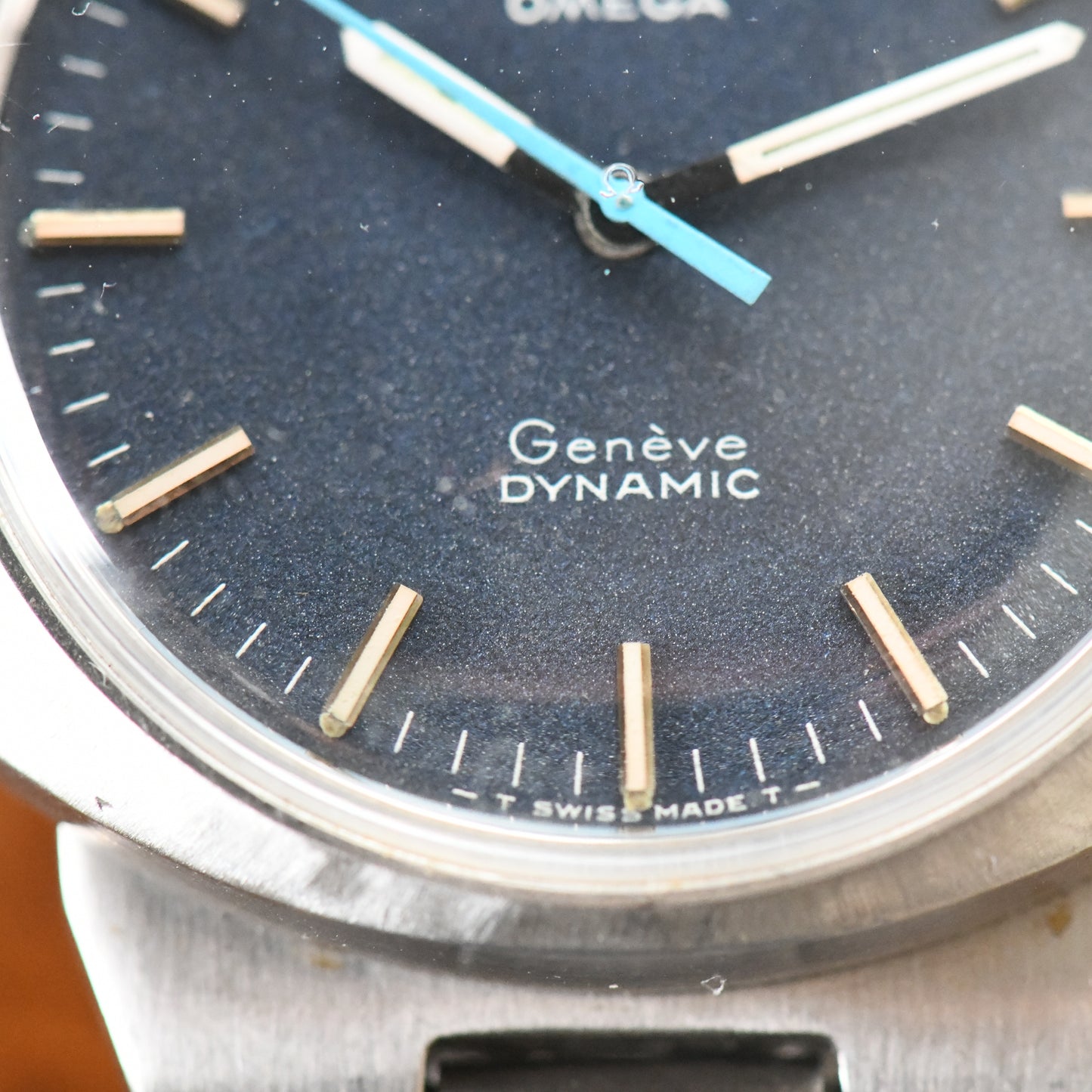 Omega Dynamic Genève Deep Blue 135.033 - 1970 Manual Wind Men's Watch - Cal.601