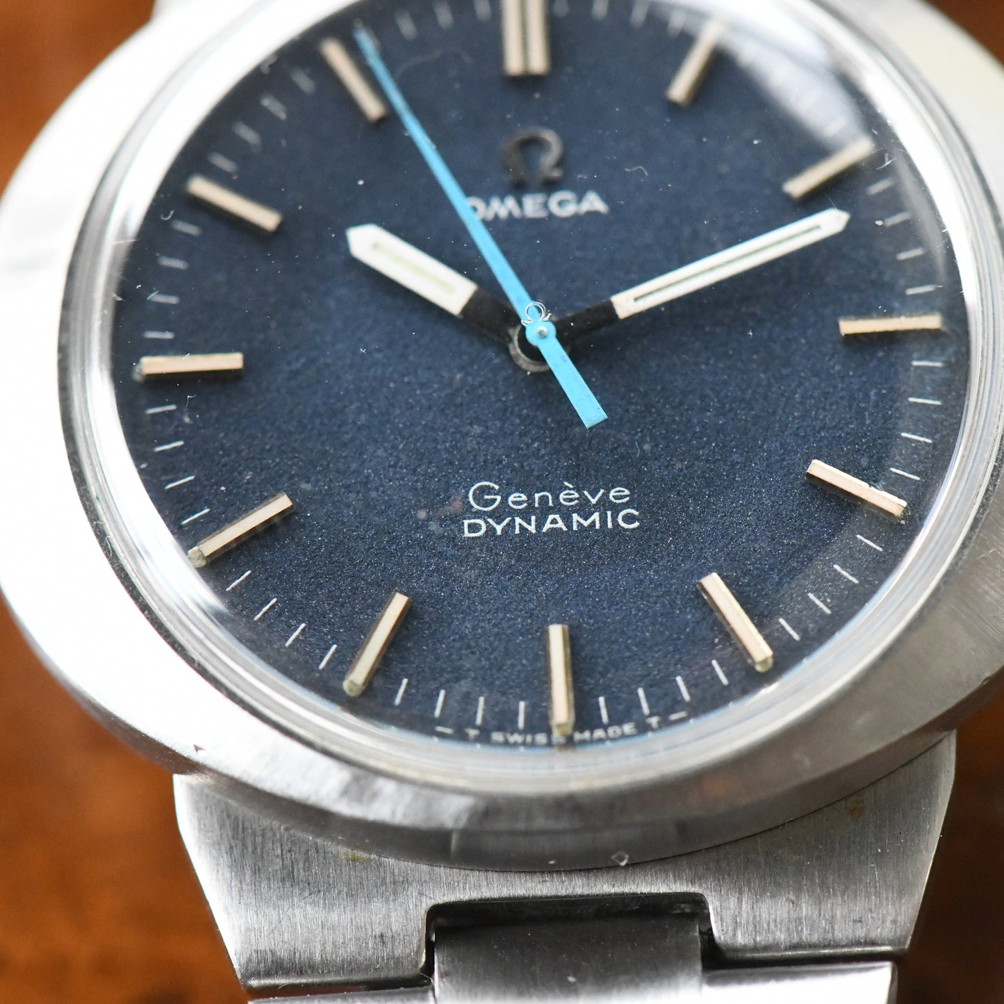 Omega Dynamic Genève Deep Blue 135.033 - 1970 Manual Wind Men's Watch - Cal.601