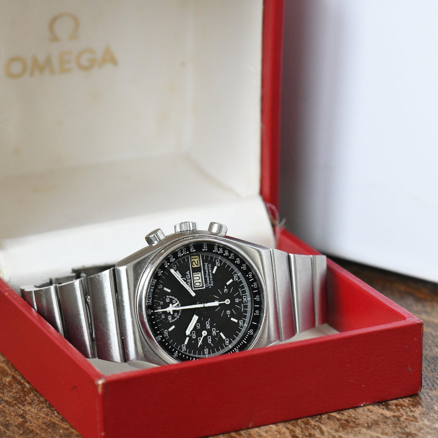 Omega Speedmaster Mark IV Automatic Day Date Chrono 176.0015 / 376.0804 Cal.1045