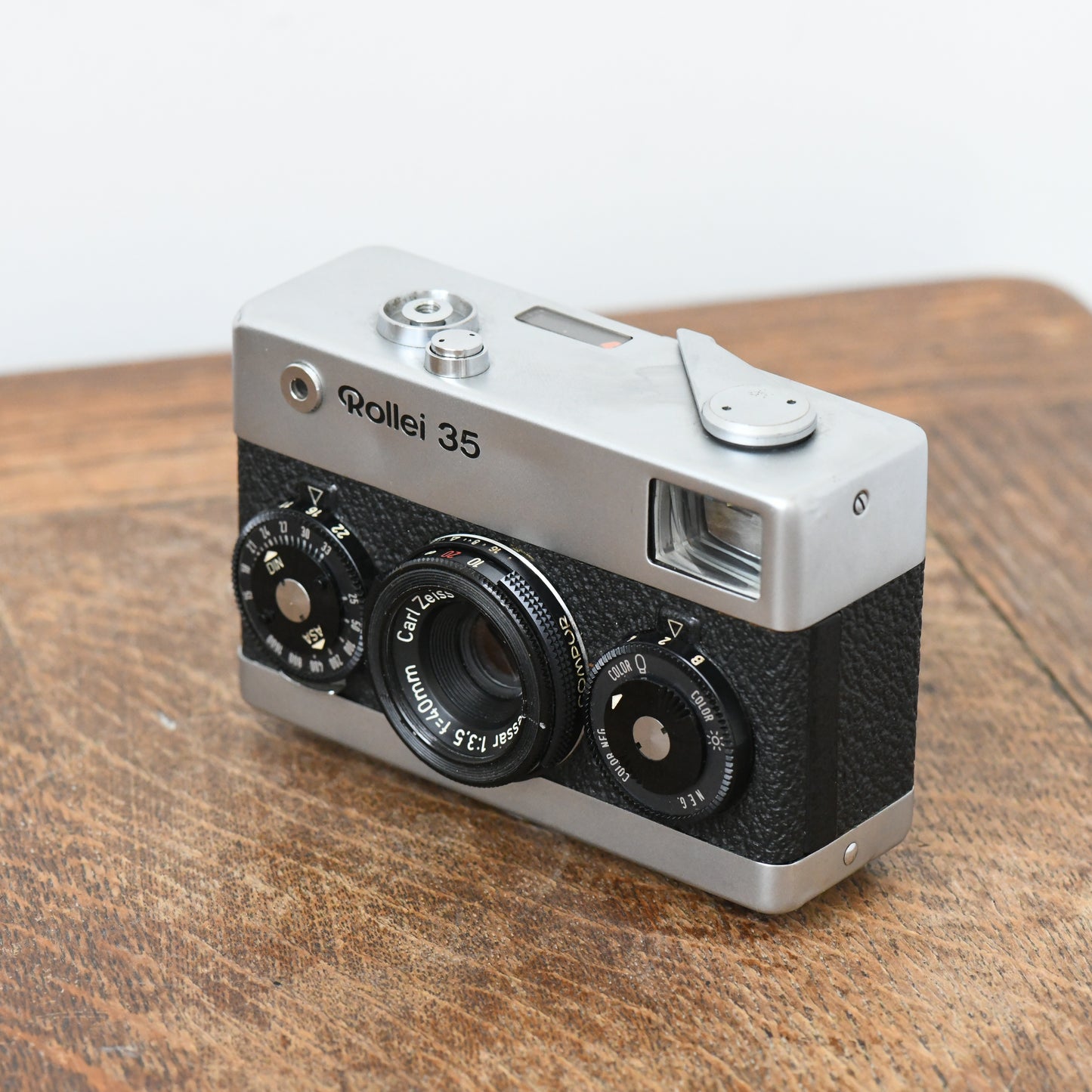 Rollei 35 Silver Chrome 35mm Film Camera w/ 40mm f/3.5 Tessar Zeiss Lens