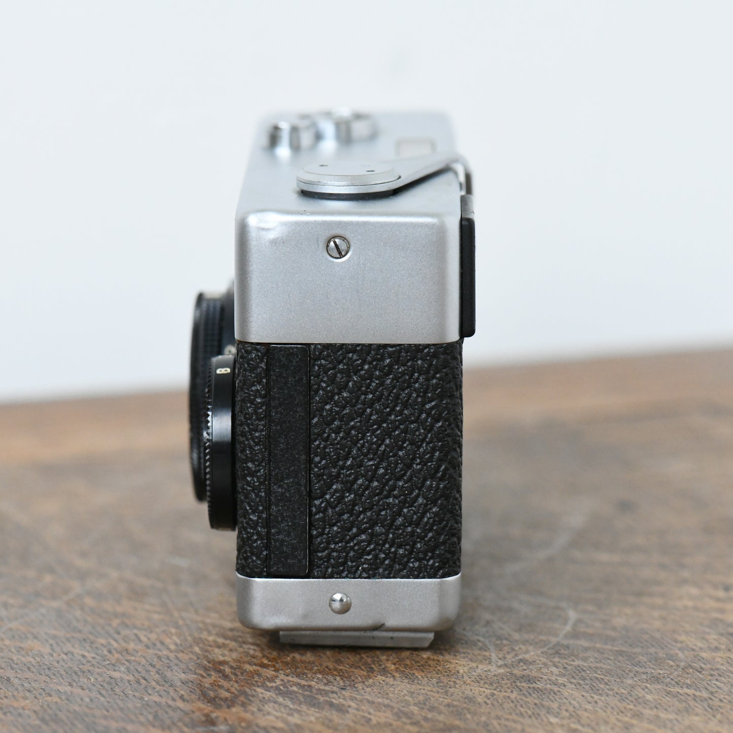 Rollei 35 Silver Chrome 35mm Film Camera w/ 40mm f/3.5 Tessar Zeiss Lens