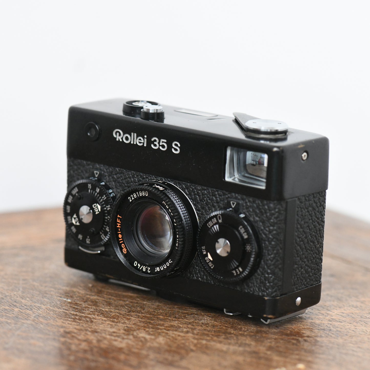 Rollei 35 S Black 35mm Film Camera w/ 40mm f/2.8 Sonnar Zeiss Lens 35S
