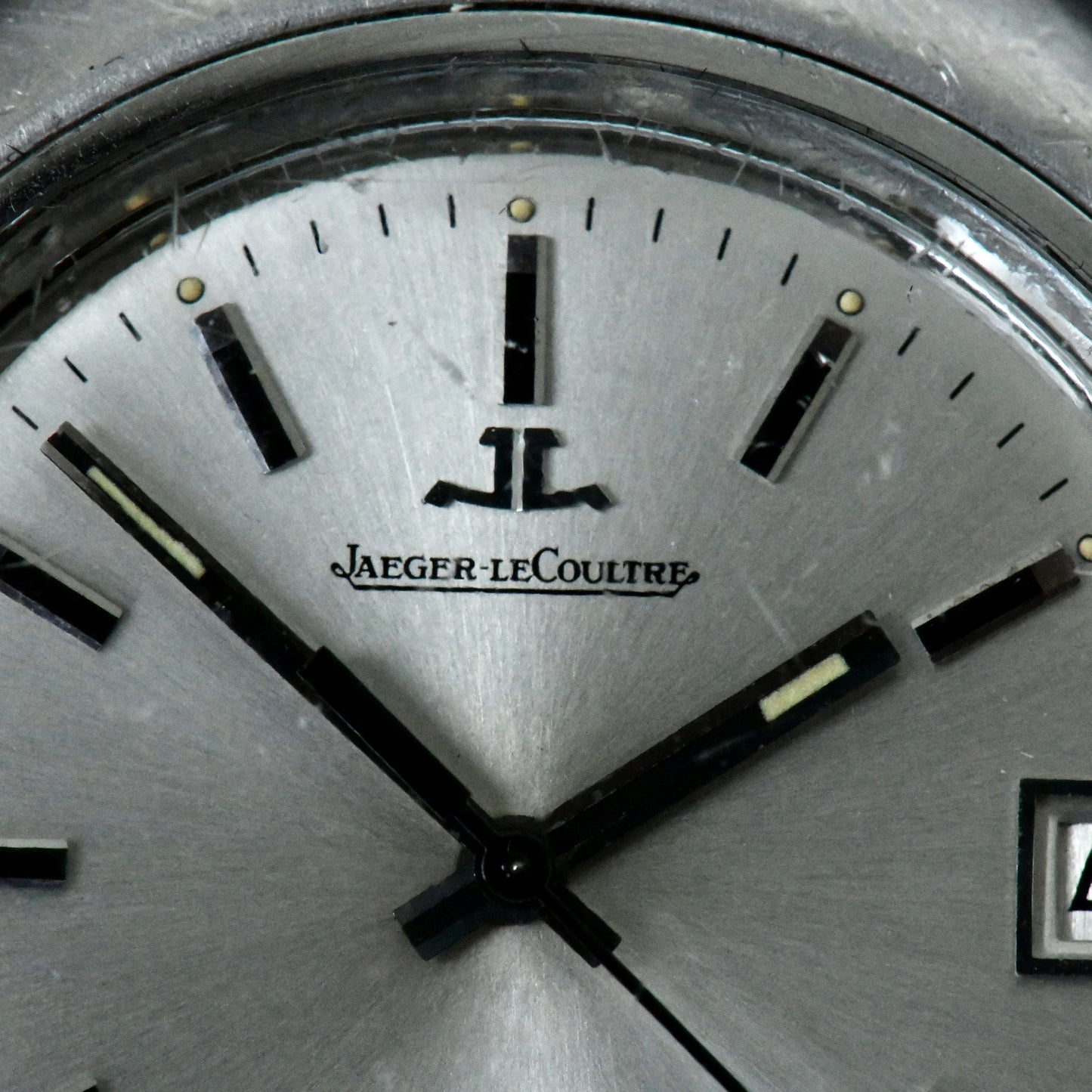 Jaeger LeCoultre Master Quartz Rare Sunburst Silver Dial Men's Watch