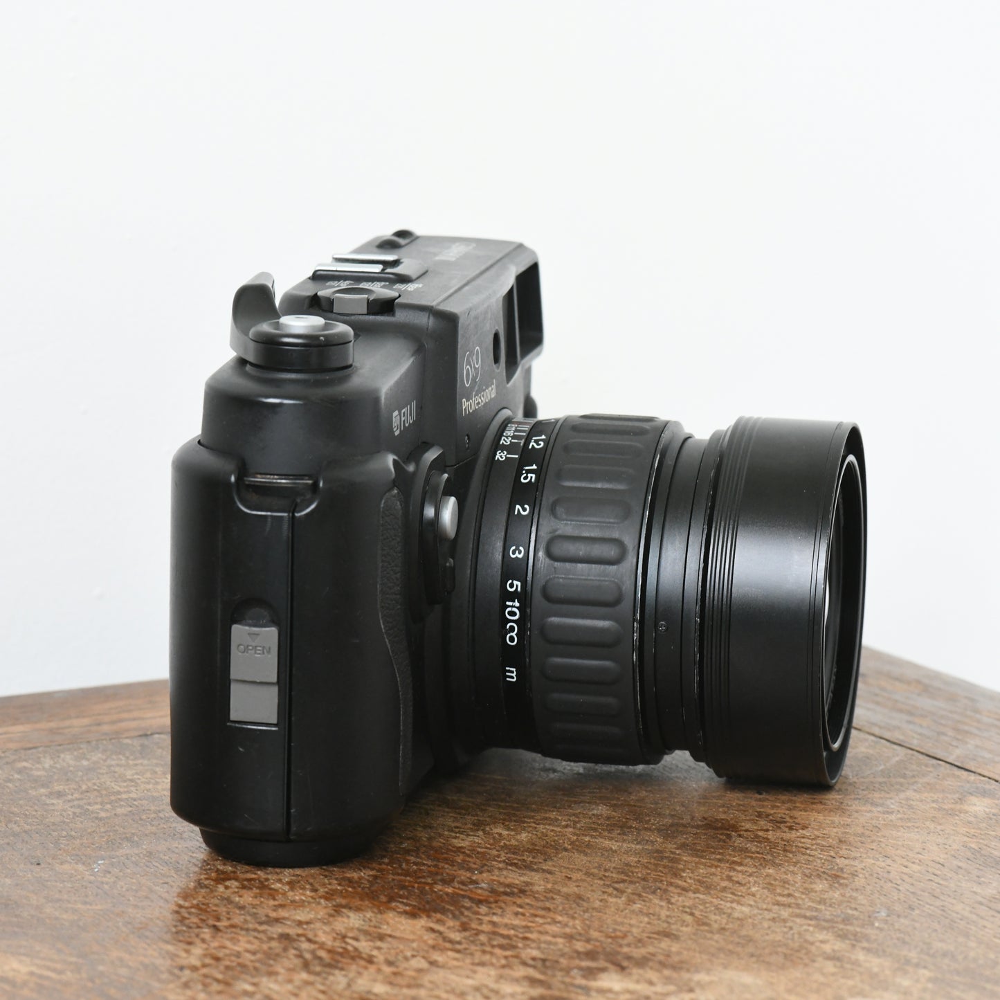 Fujifilm Fuji GSW690 III 6x9 Medium Format Film Camera 65mm F5.6 “Texas Leica”