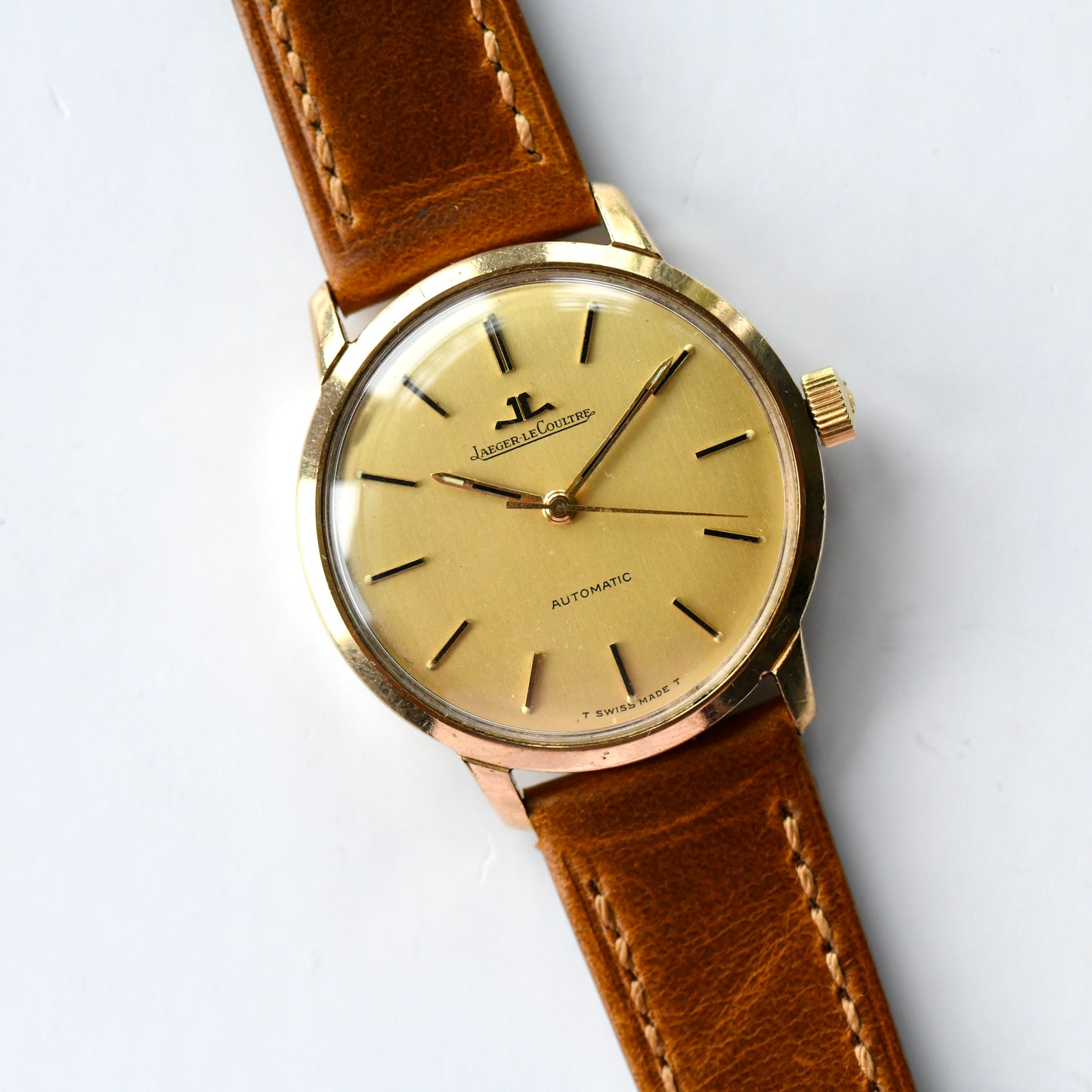 Jaeger Le-Coultre Automatic 9K Solid Gold 34mm ref 396 Cal K882