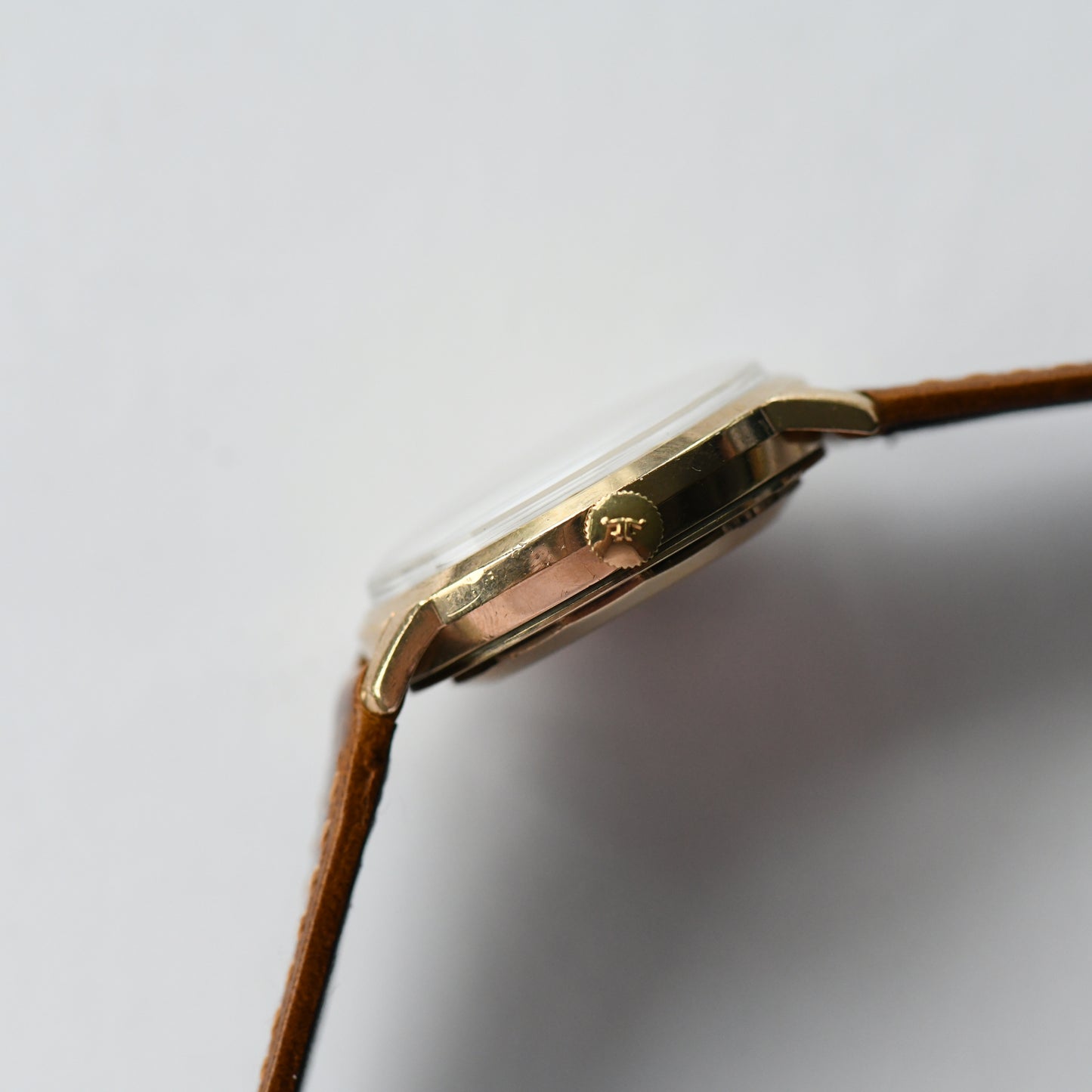Jaeger Le-Coultre Automatic 9K Solid Gold 34mm ref 396 Cal K882