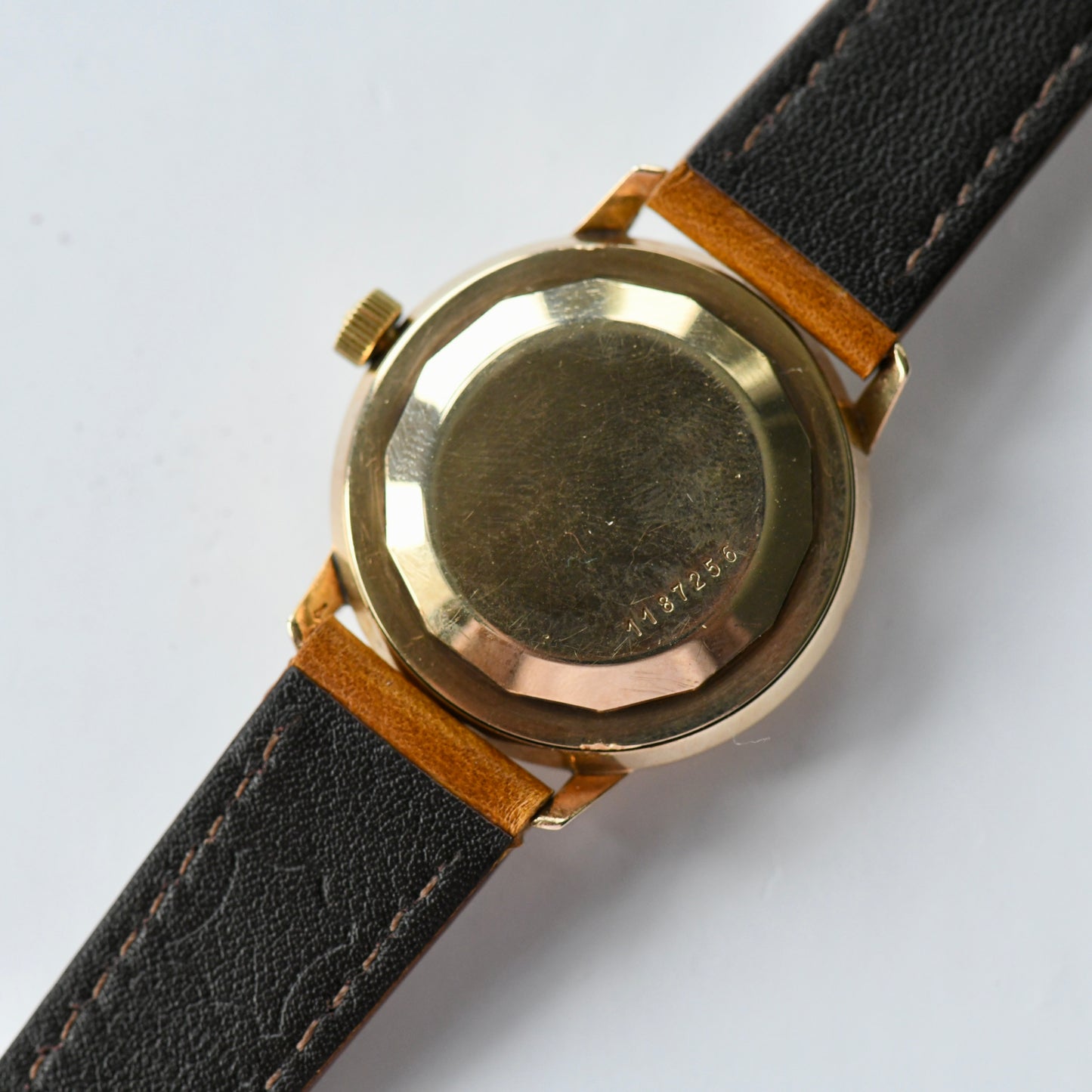 Jaeger Le-Coultre Automatic 9K Solid Gold 34mm ref 396 Cal K882