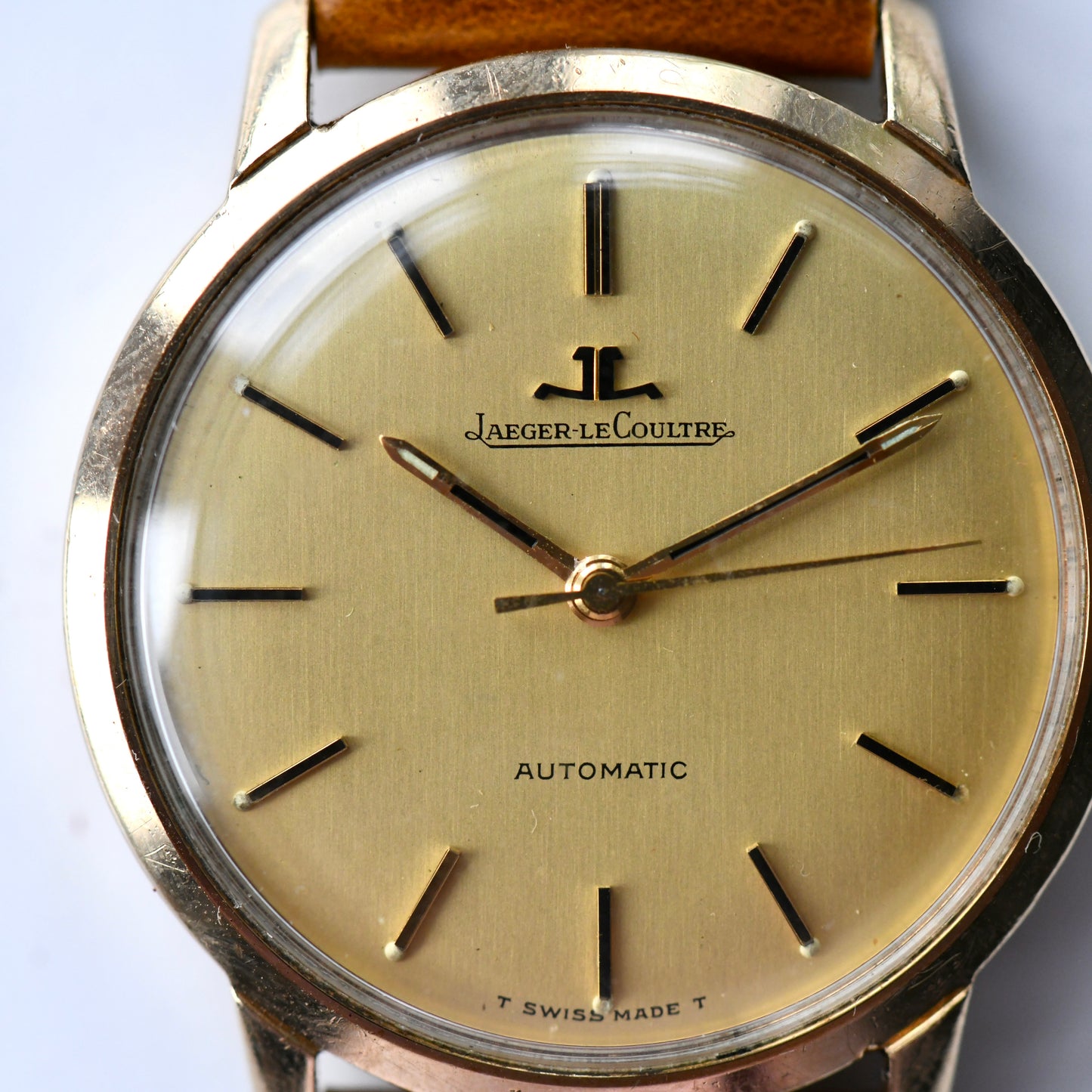 Jaeger Le-Coultre Automatic 9K Solid Gold 34mm ref 396 Cal K882