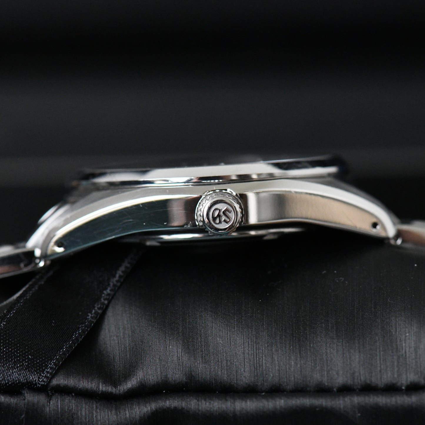 Grand Seiko Heritage Collection 40mm SBGP009 Champagne Dial 9F85 Boxed & Papers