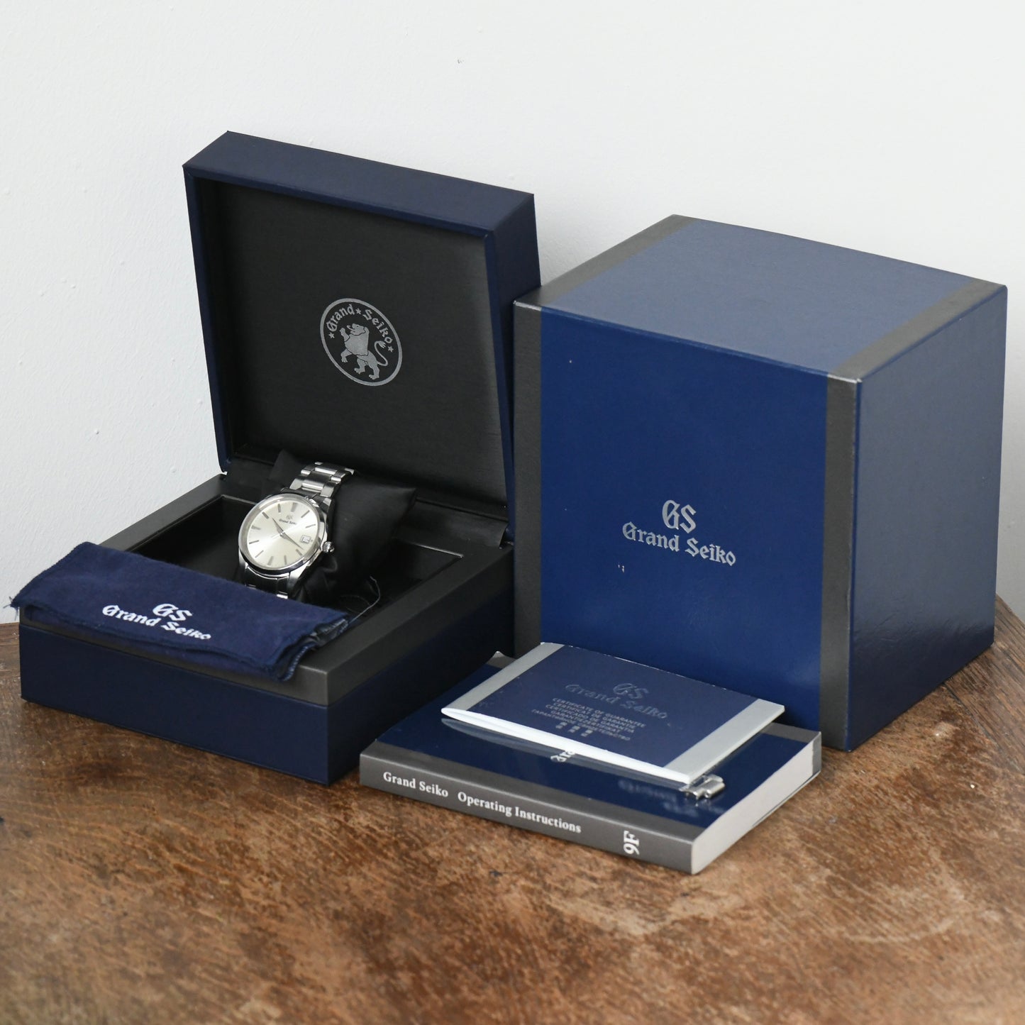 Grand Seiko Heritage Collection 40mm SBGP009 Champagne Dial 9F85 Boxed & Papers