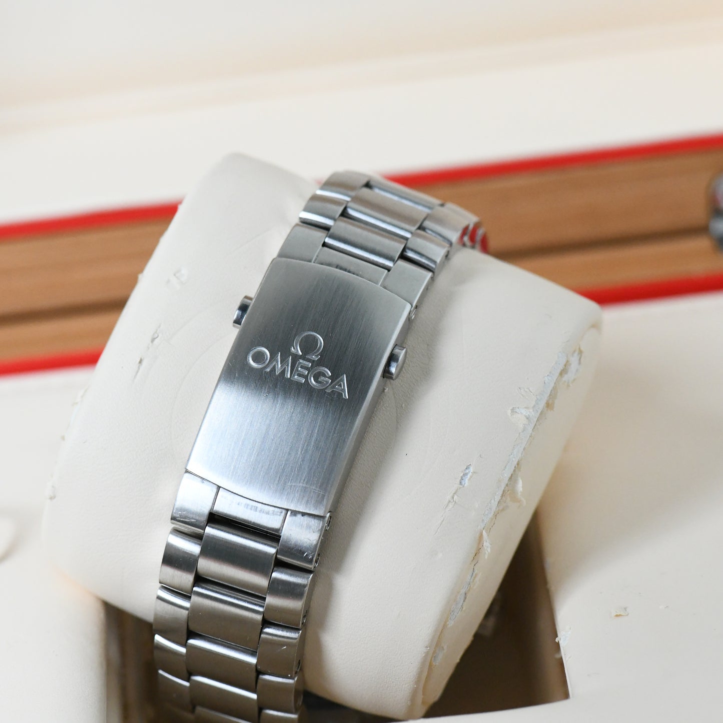 Omega Seamaster Planet Ocean 600m 45.5mm Co-Axial 8500 2017 Watch Boxed & Papers
