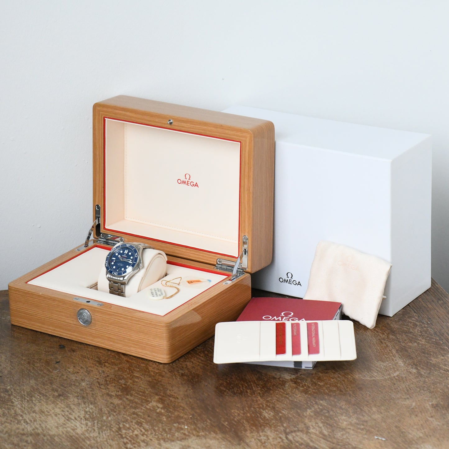 Omega Seamaster 300m Diver Master Chronometer 2020 Blue Dial Watch Box & Papers