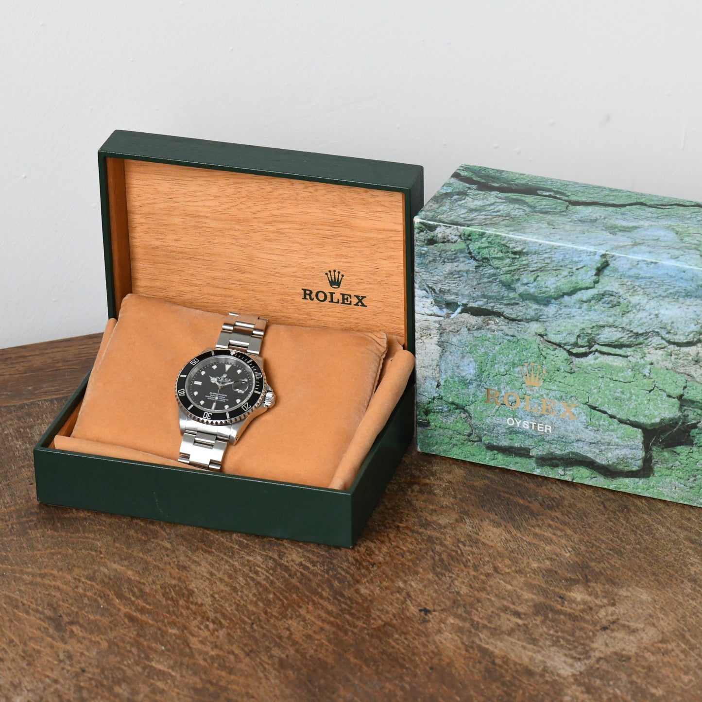 Rolex Submariner Date 16610 Oyster Perpetual 1999 A Serial Dive Watch Boxed