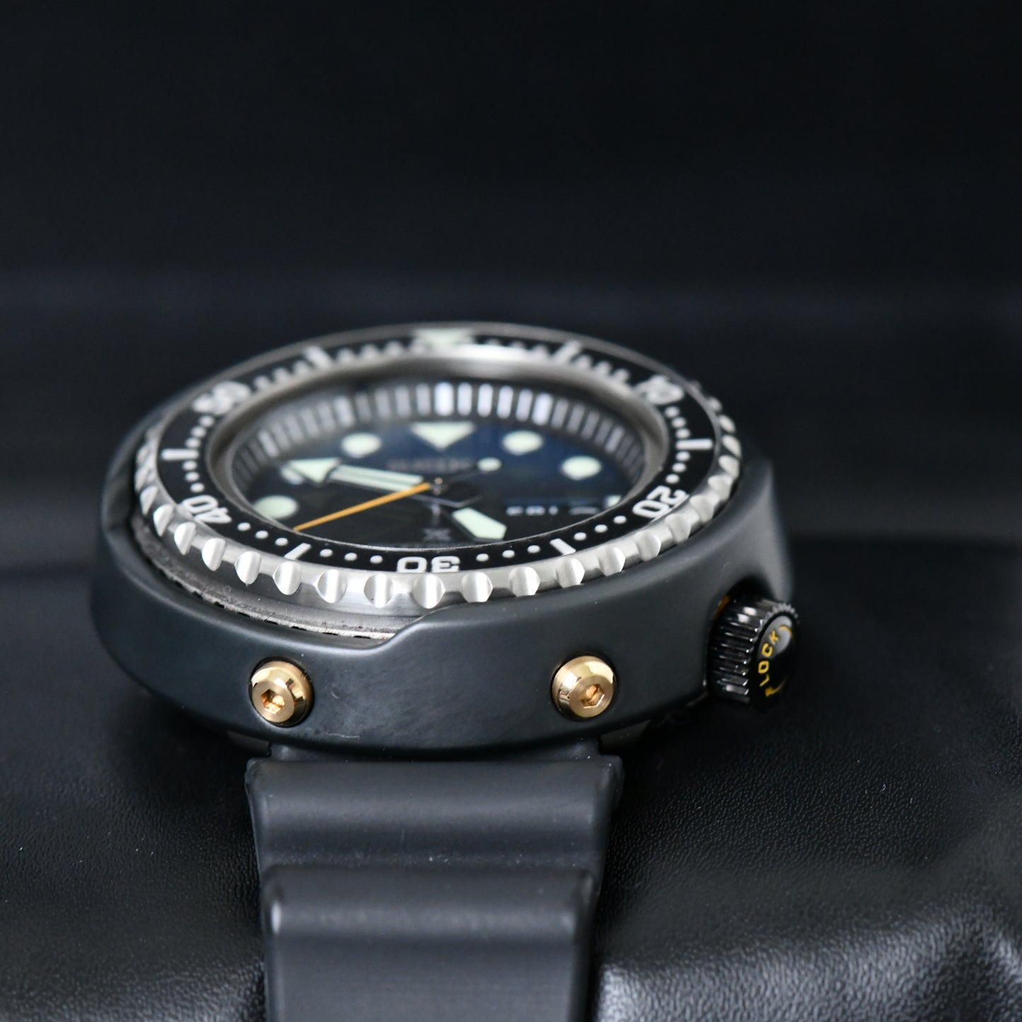 Seiko Tuna 1000m Limited Edition 35th Anniversary SBBN051 S23635J1 Box & Papers