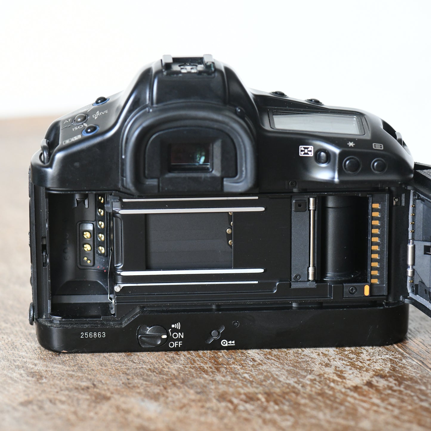 Canon EOS-1V Professional 35mm SLR Film Camera Body Only