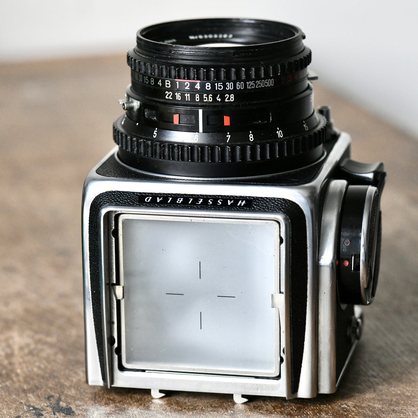 Hasselblad 500C/M 6x6 Medium Format Complete Camera 80mm F2.8, WLF & 120 RFH Kit