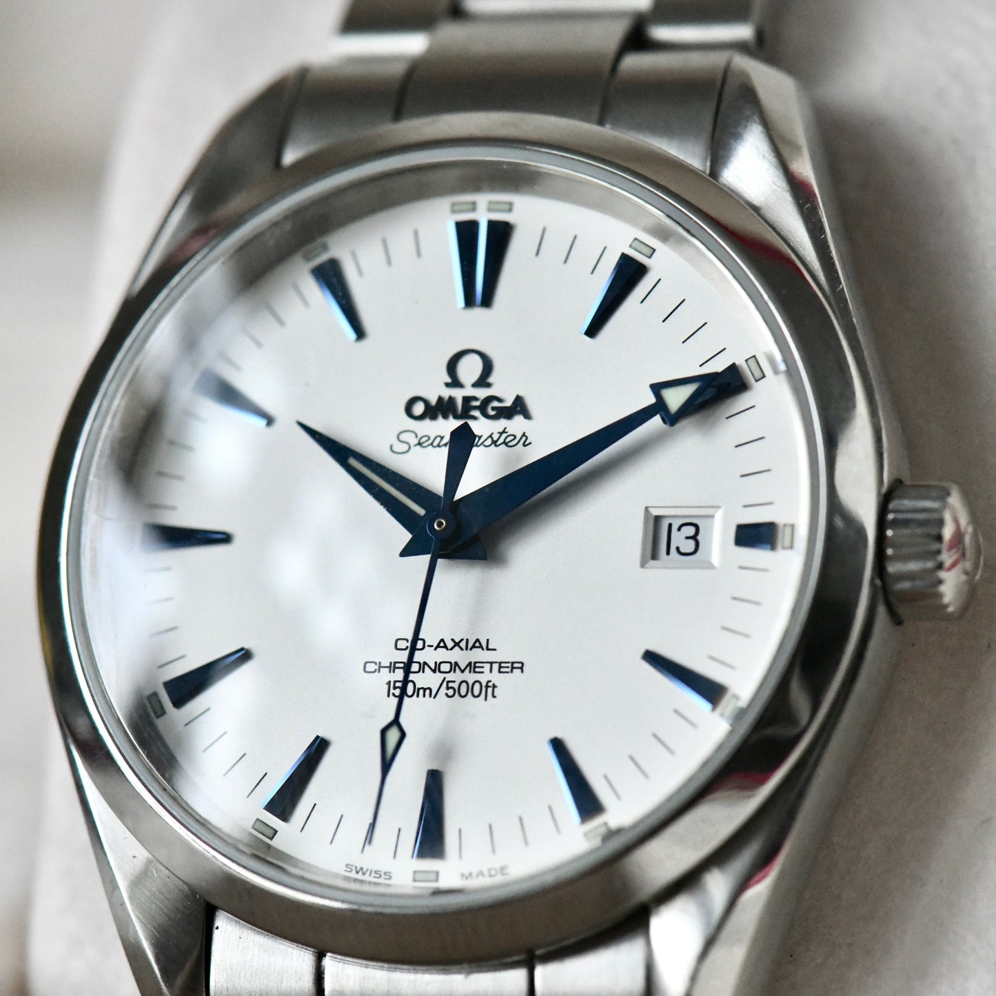 Omega Seamaster Aqua Terra White Dial Blue Hands - 2503.33 - Full Set B&P