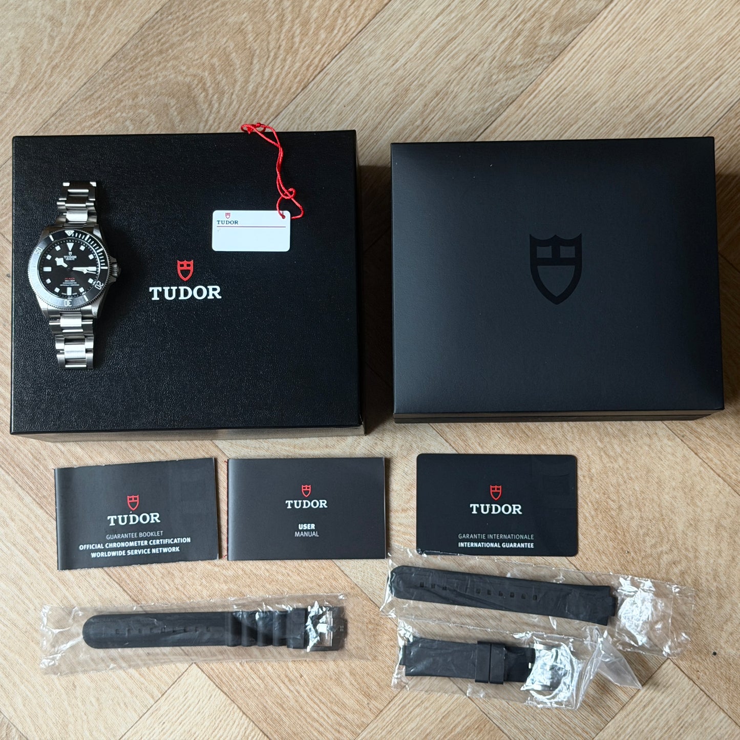 Tudor Pelagos 39 Titanium 2023 200m Dive Watch - M25407N - Boxed & Papers