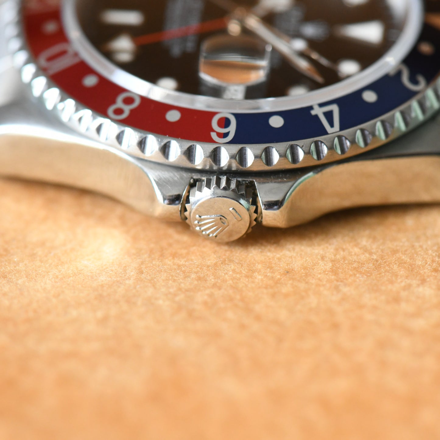 Rolex GMT-Master II Pepsi Bezel Blue &amp; Red 16710 Oyster - W Serial 1995 - Boxed