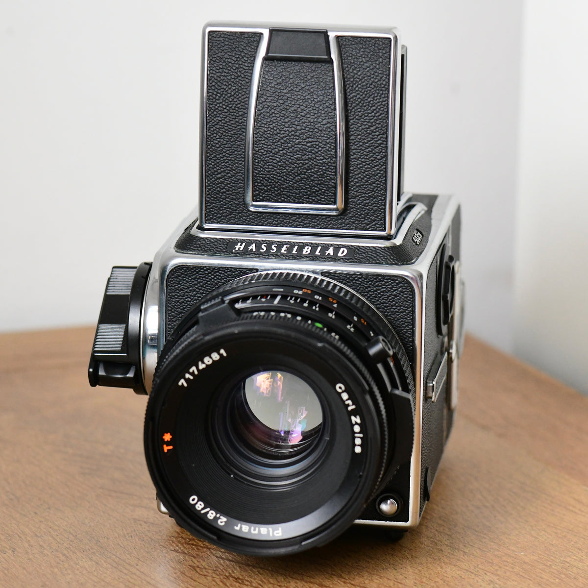 Hasselblad 503CW Complete Camera Kit inc 80mm F2.8 CF Lens, WLF, RWC & 120 RFH