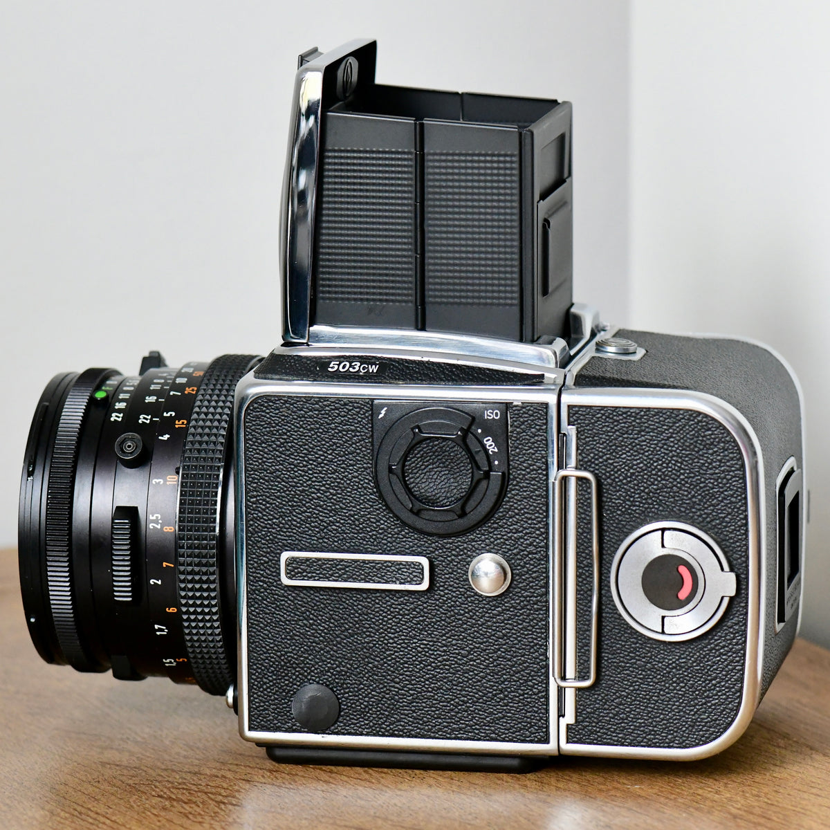 Hasselblad 503CW Complete Camera Kit inc 80mm F2.8 CF Lens, WLF, RWC & 120 RFH