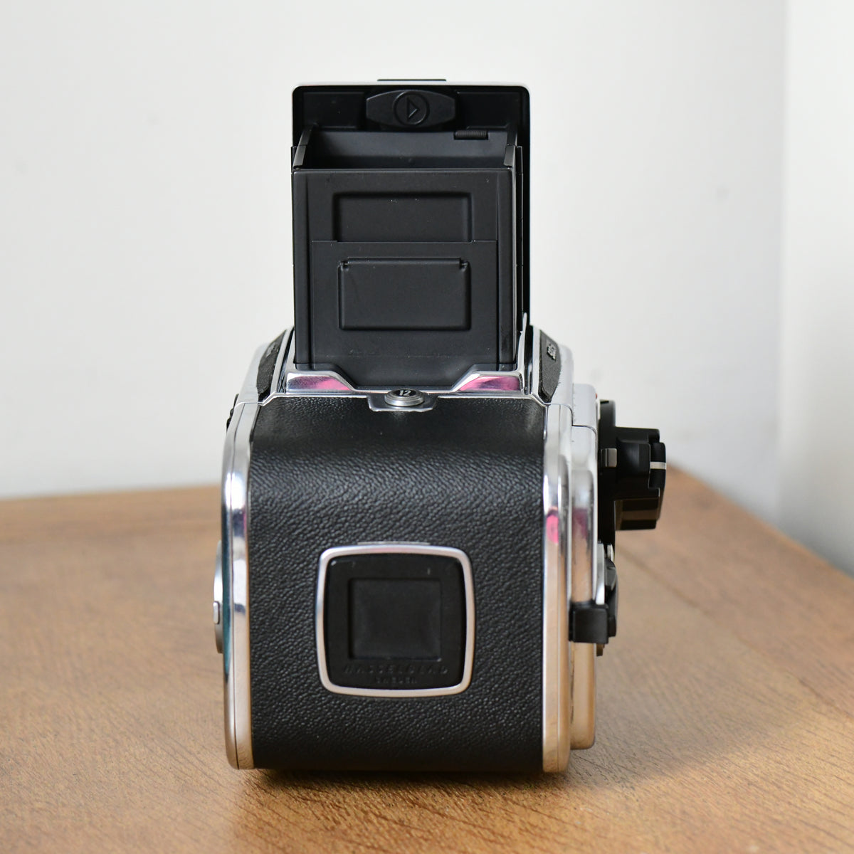 Hasselblad 503CW Complete Camera Kit inc 80mm F2.8 CF Lens, WLF, RWC & 120 RFH
