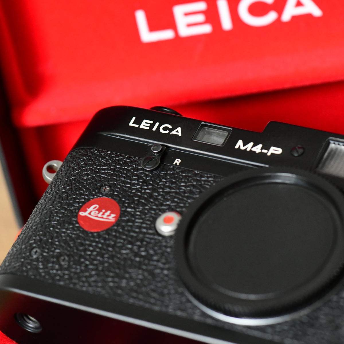 Leica M4-P Black 35mm Rangefinder Camera Body Only w/ Box & Case