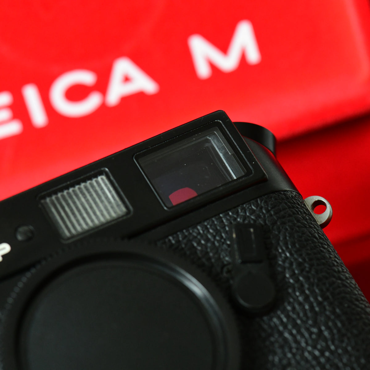 Leica M4-P Black 35mm Rangefinder Camera Body Only w/ Box & Case
