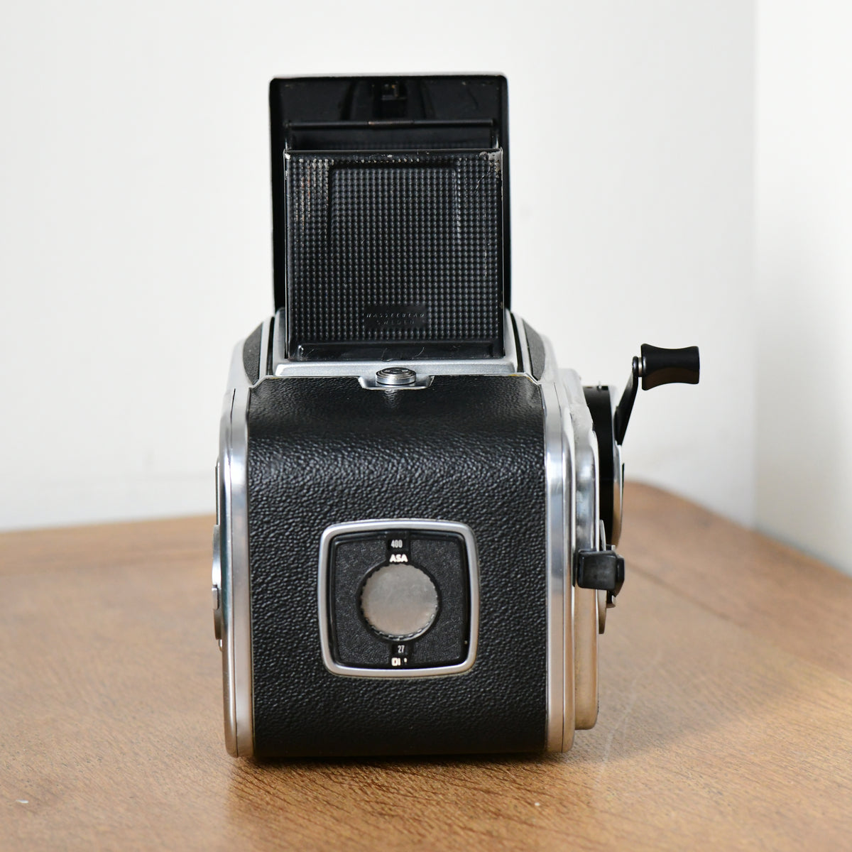 Hasselblad 500C/M 6x6 Medium Format Complete Camera 80mm F2.8, WLF & 120 RFH Kit