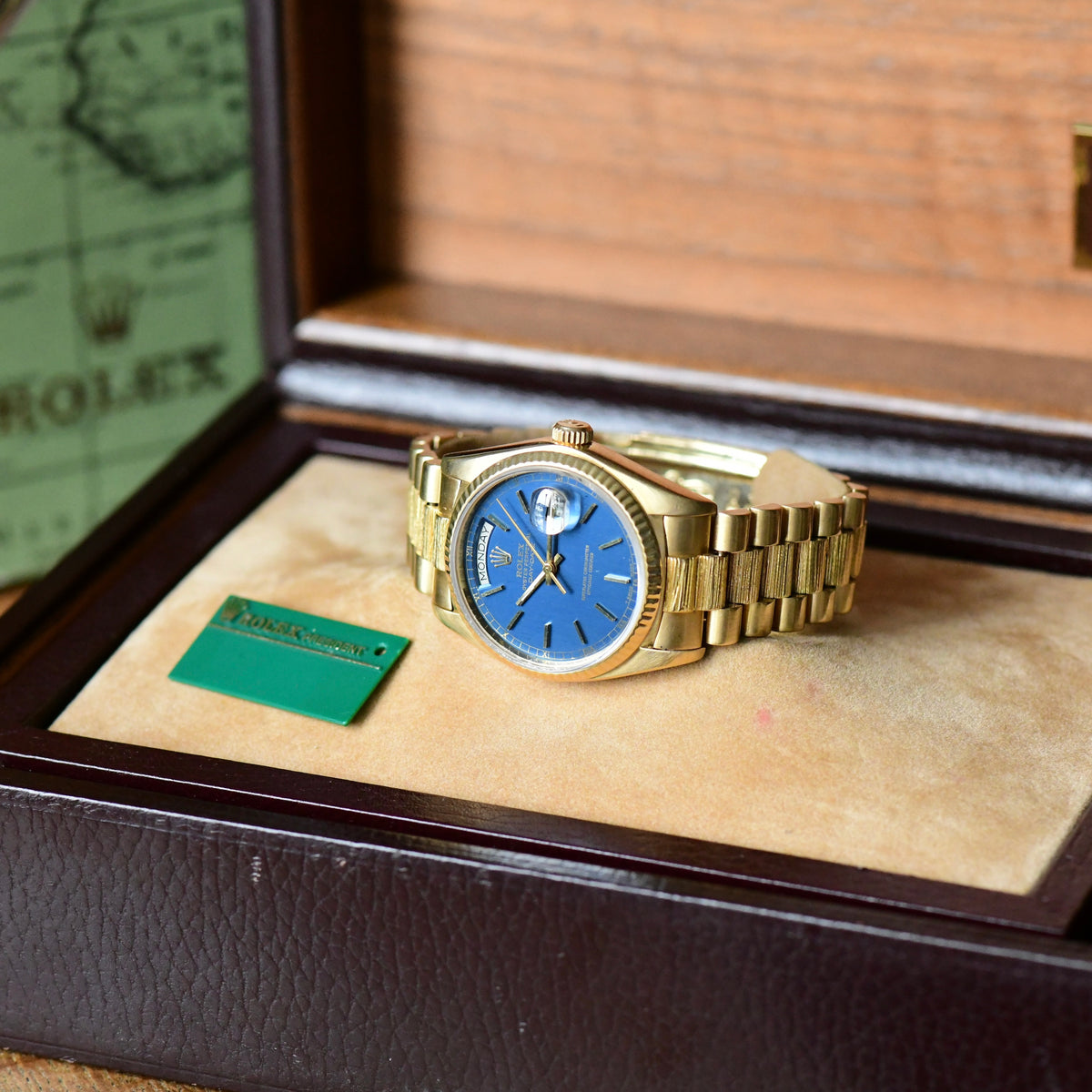 Rolex Day-Date Blue Dial 18038 Solid Gold 18K 1982 Bark Finish President - Boxed