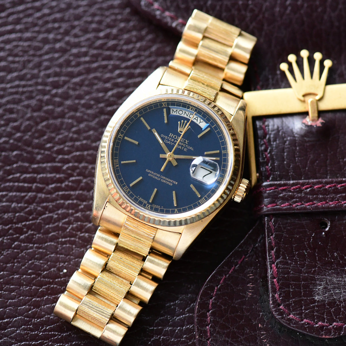Rolex Day-Date Blue Dial 18038 Solid Gold 18K 1982 Bark Finish President - Boxed