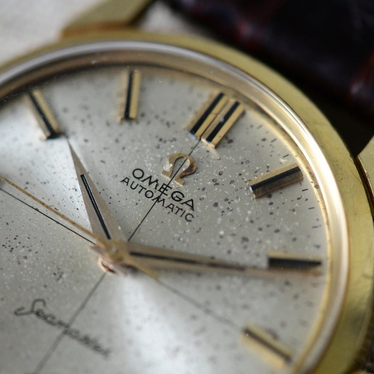 Omega Seamaster 18k Solid Gold Automatic Cross Hair Dial '60s Watch - Shell Oil