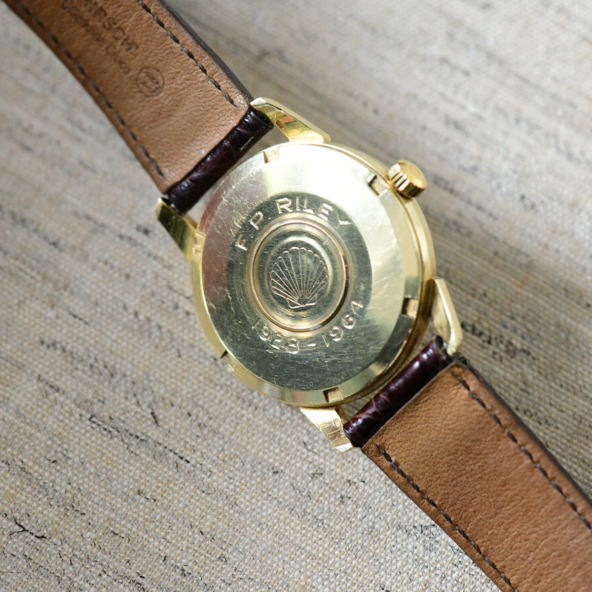 Omega Seamaster 18k Solid Gold Automatic Cross Hair Dial '60s Watch - Shell Oil