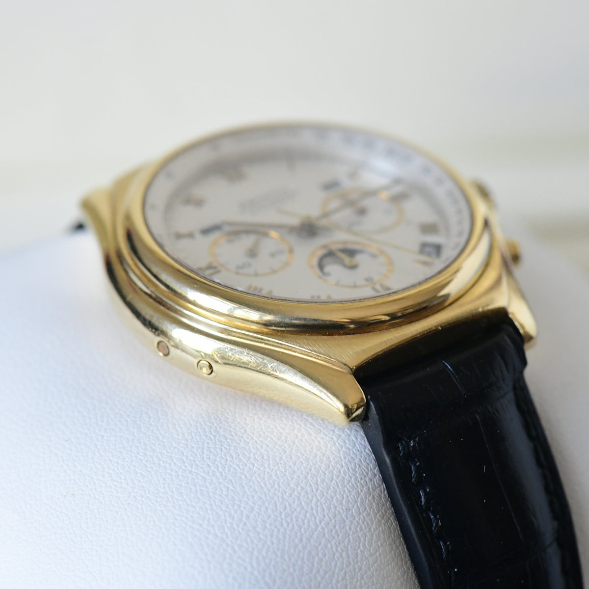 Zenith El Primero Moonphase Triple Date Calendar 18k Solid Gold Chronograph Watch - Boxed
