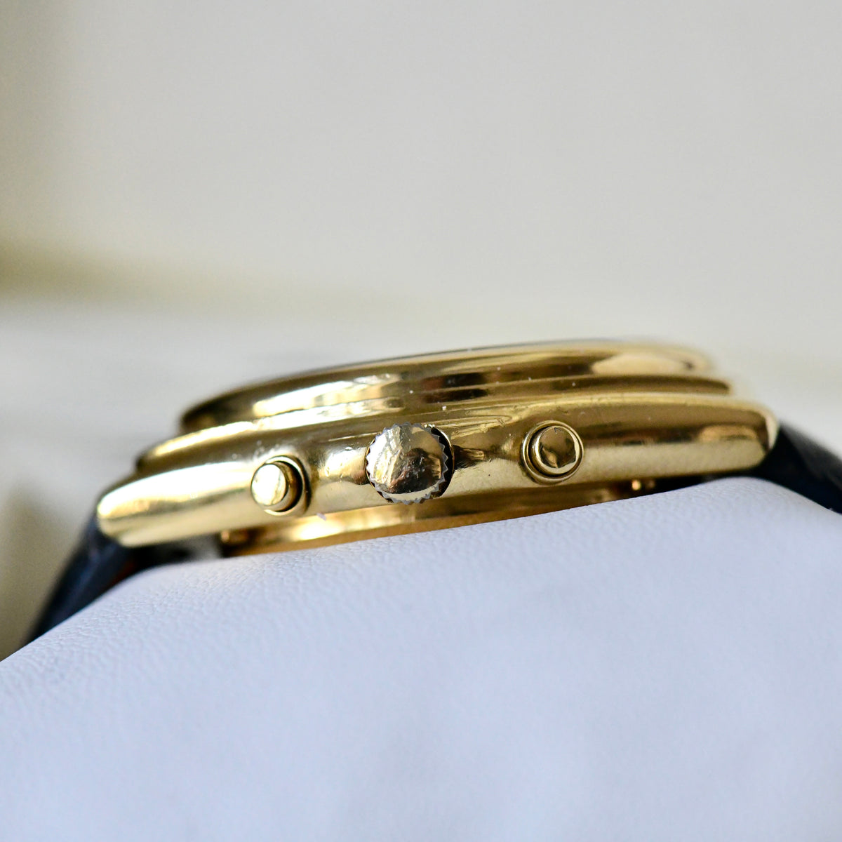 Zenith El Primero Moonphase Triple Date Calendar 18k Solid Gold Chronograph Watch - Boxed