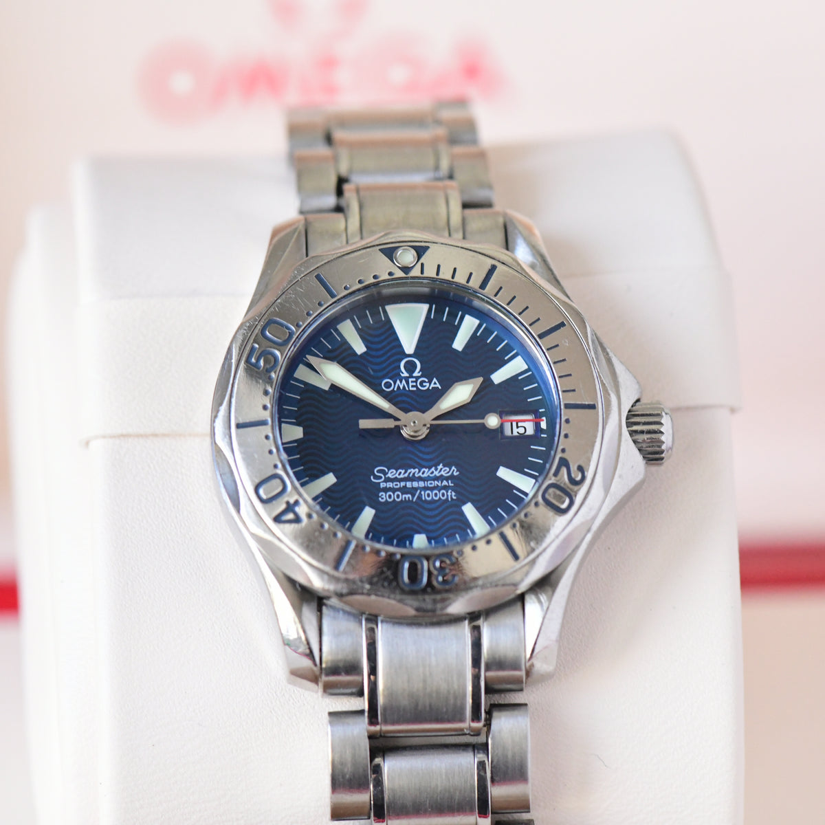 Omega Seamaster 300m Pro 28mm Electric Blue Ladies Watch Quartz 2285.80 - Boxed