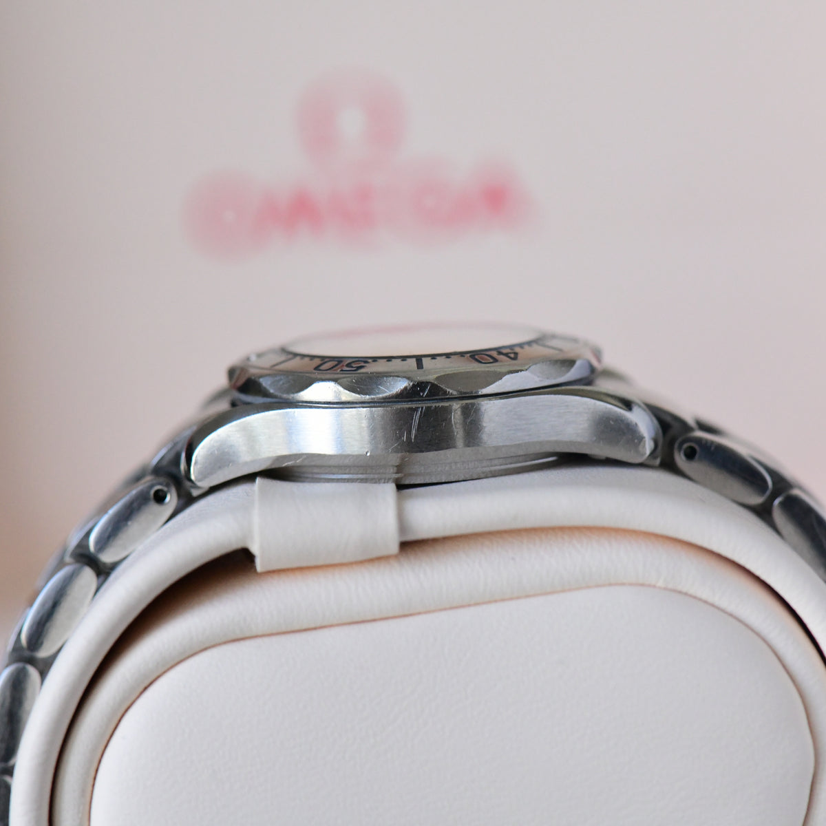 Omega Seamaster 300m Pro 28mm Electric Blue Ladies Watch Quartz 2285.80 - Boxed
