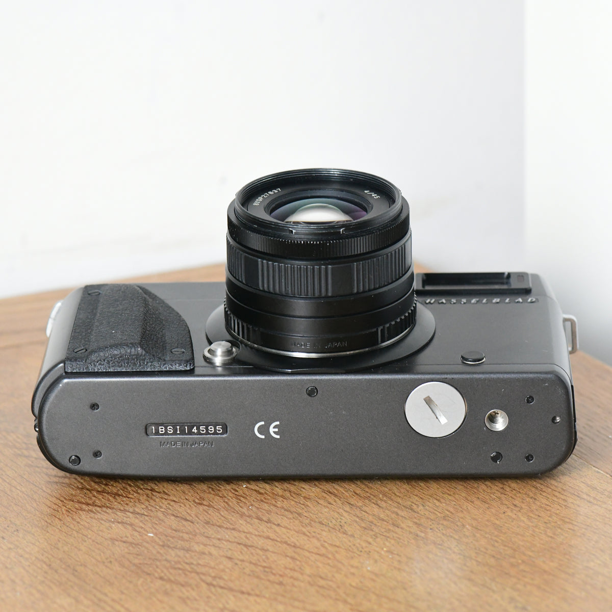 Hasselblad Xpan II 2 35mm Panorama Rangefinder Film Camera with 45mm F4 Lens Kit