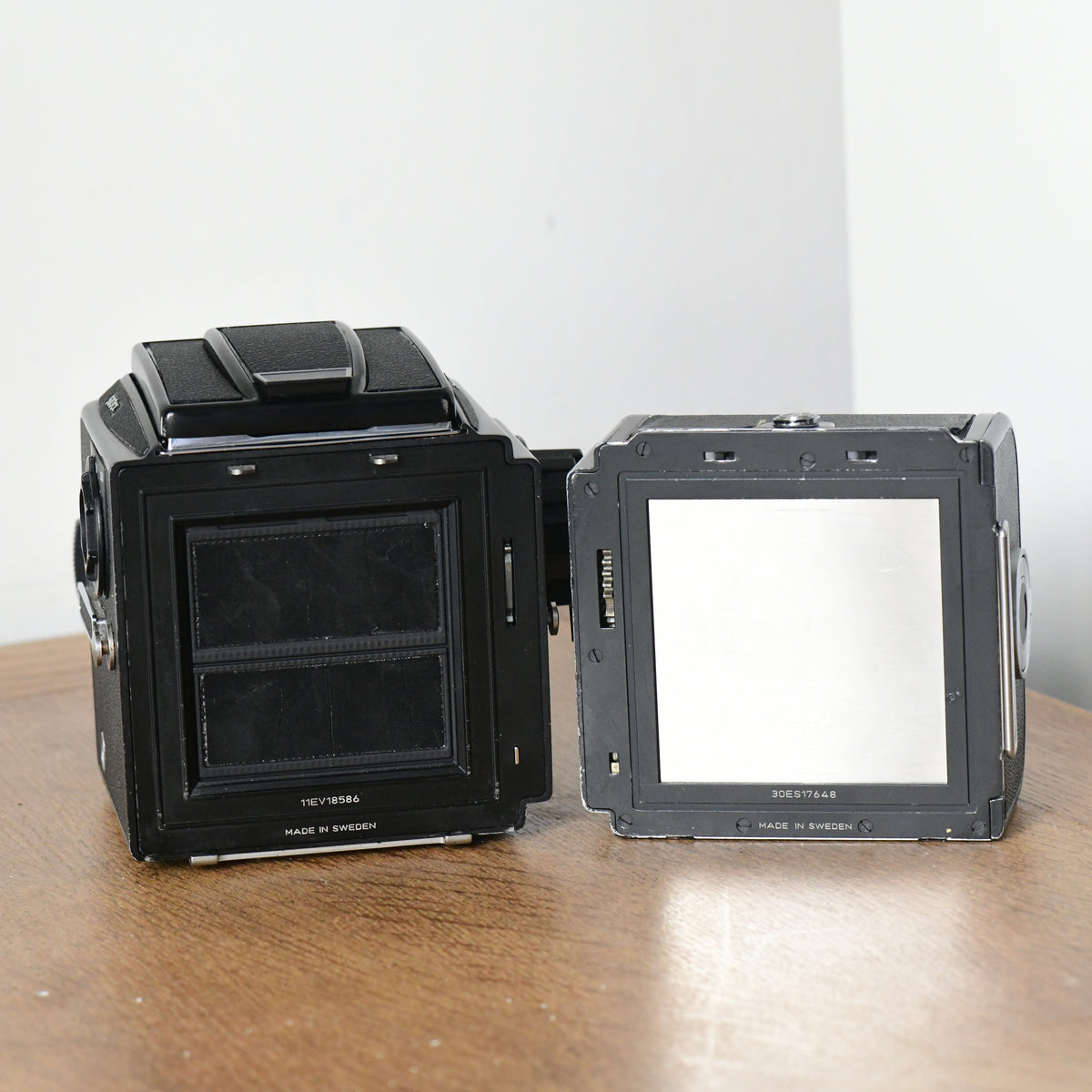 Hasselblad 503CX Black Complete Camera Kit 80mm F2.8 CF Lens, WLF, RWC & 120 RFH