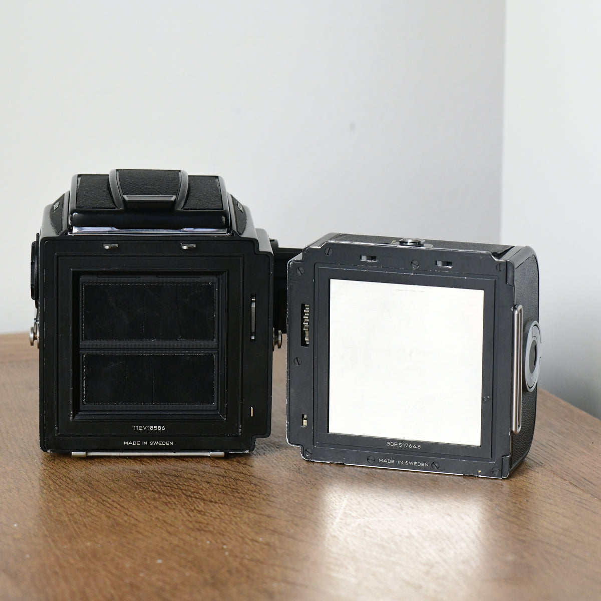 Hasselblad 503CX Black Complete Camera Kit 80mm F2.8 CF Lens, WLF, RWC & 120 RFH