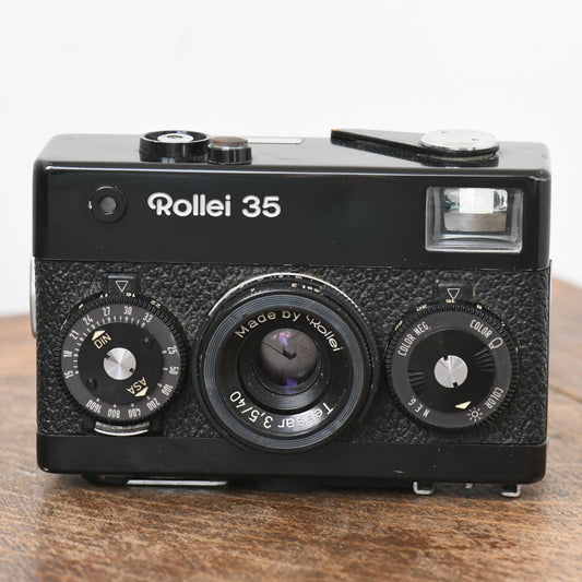Rollei 35 Black 35mm Film Camera w/ 40mm f/3.5 Tessar Zeiss Lens