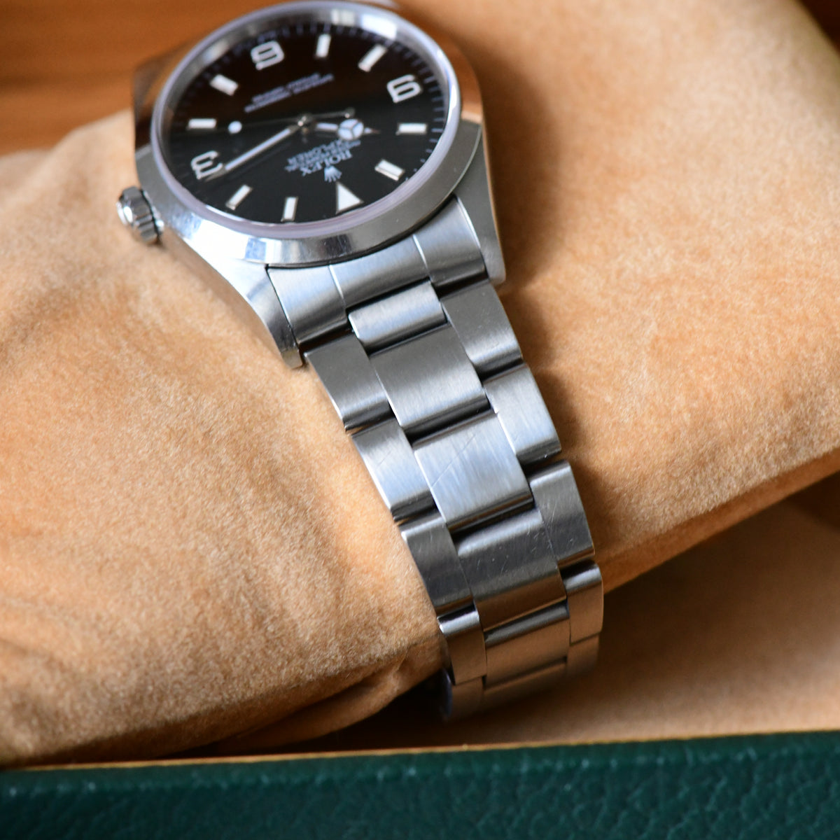Rolex Explorer 14270 36mm Neo Vintage 1995 W Serial Lovely Set - Boxed & Papers