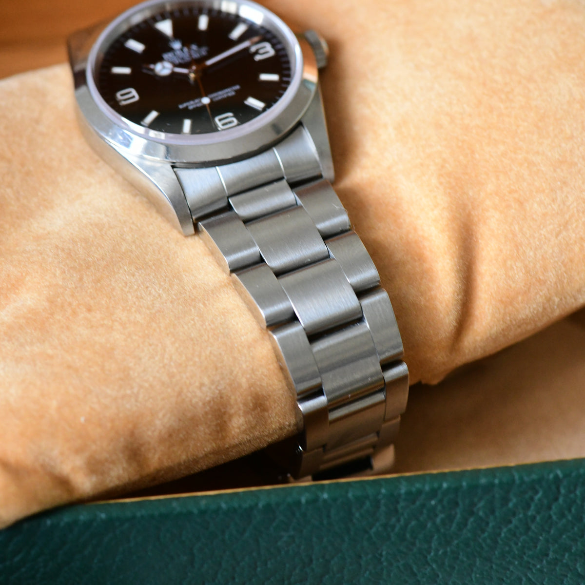Rolex Explorer 14270 36mm Neo Vintage 1995 W Serial Lovely Set - Boxed & Papers