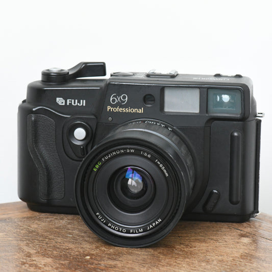 Fujifilm Fuji GSW690 III 6x9 Medium Format Film Camera 65mm F5.6 “Texas Leica”