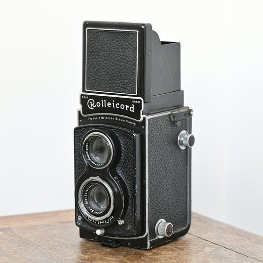 Rolleicord II Type 2 1938 TLR 6x6 Camera w/ 75mm F3.5 Carl Zeiss Triotar Lens