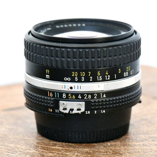 Nikon 50mm f/1.4 AiS Manual Focus Fast Prime Nikkor Lens