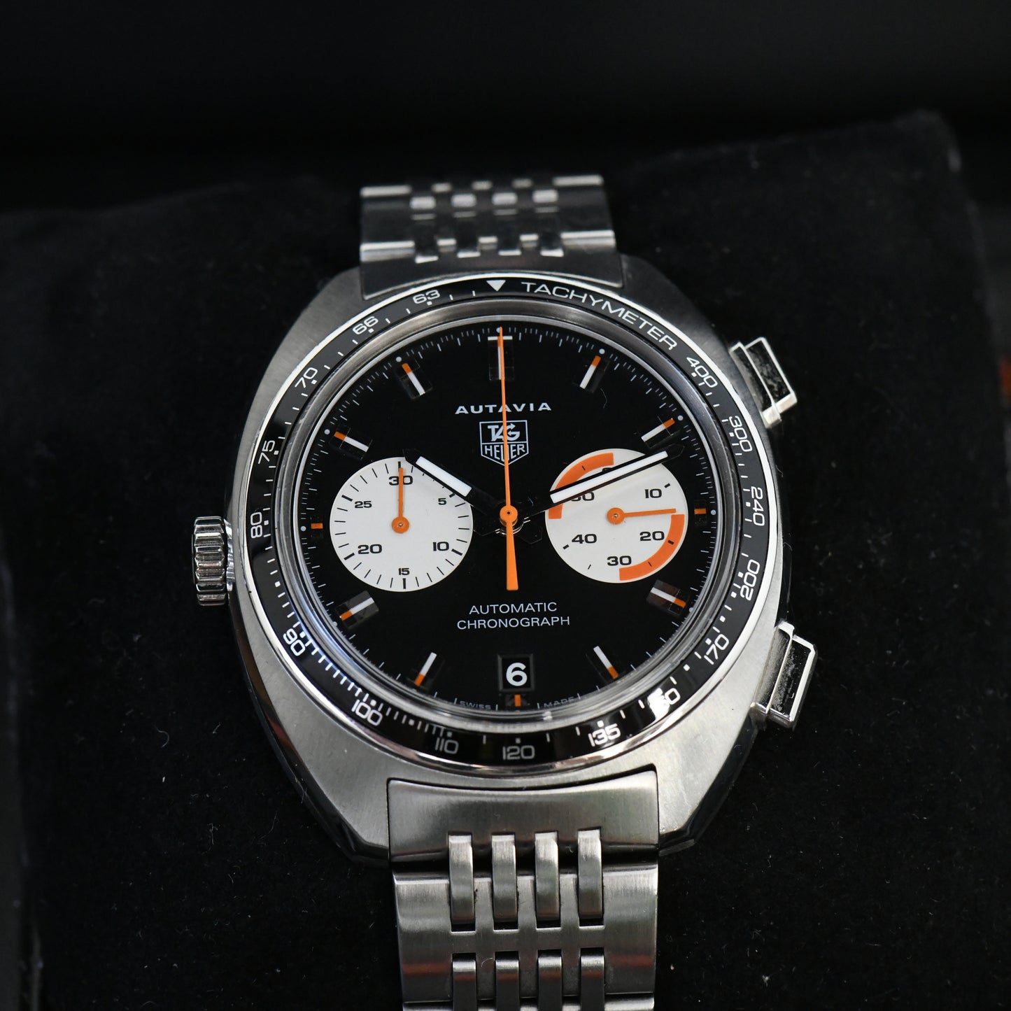 TAG Heuer Autavia Men's Chronograph Reverse Panda Watch CY2111 - Boxed & Papers