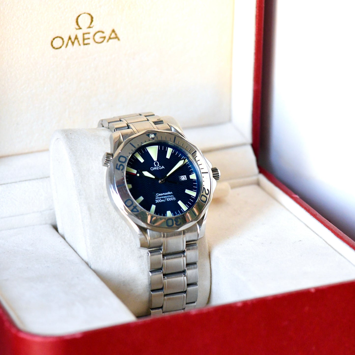 Omega Seamaster 300m 41mm Full Size Quartz Electric Blue 2265.80 Boxed & Papers