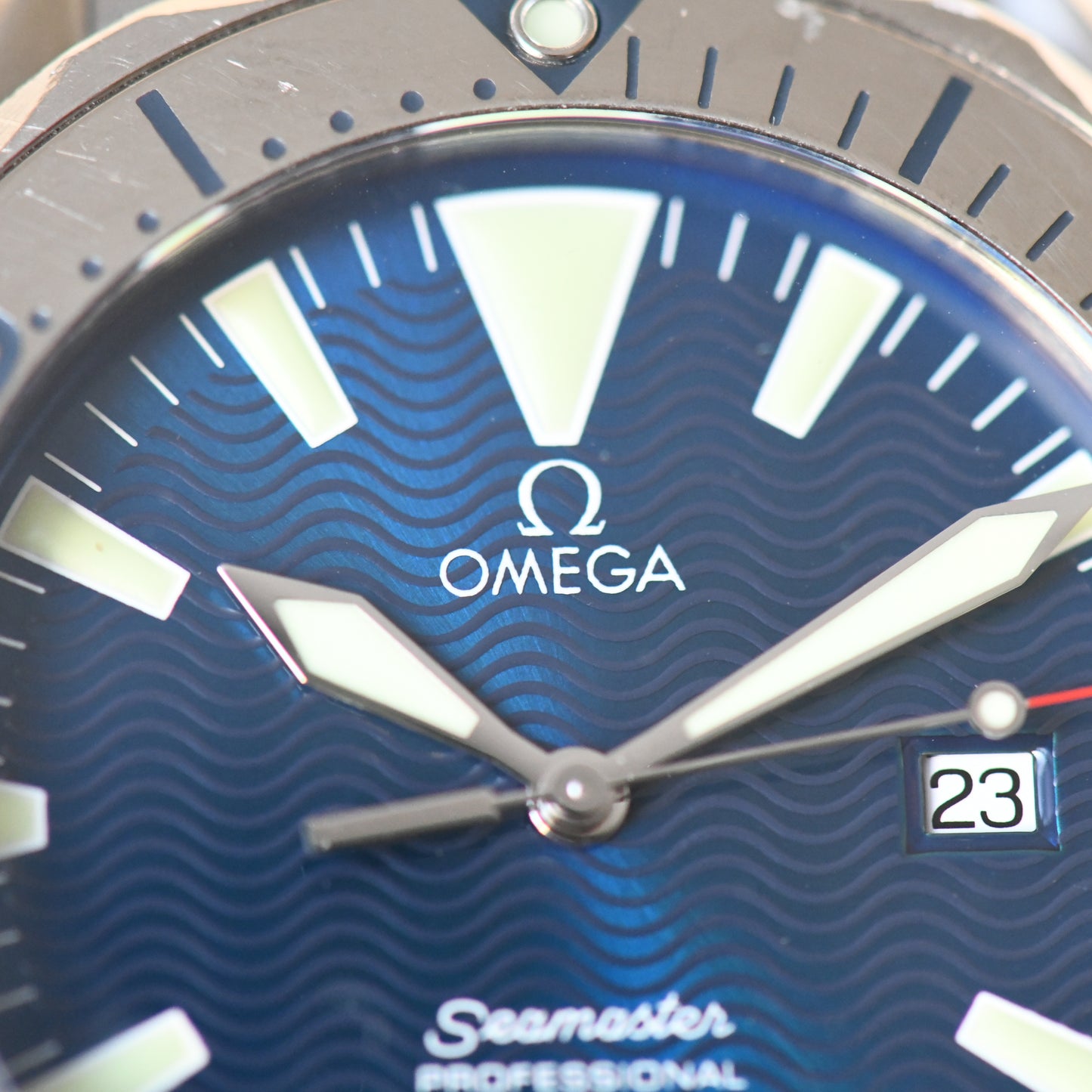 Omega Seamaster 300m 41mm Full Size Quartz Electric Blue 2265.80 Boxed & Papers