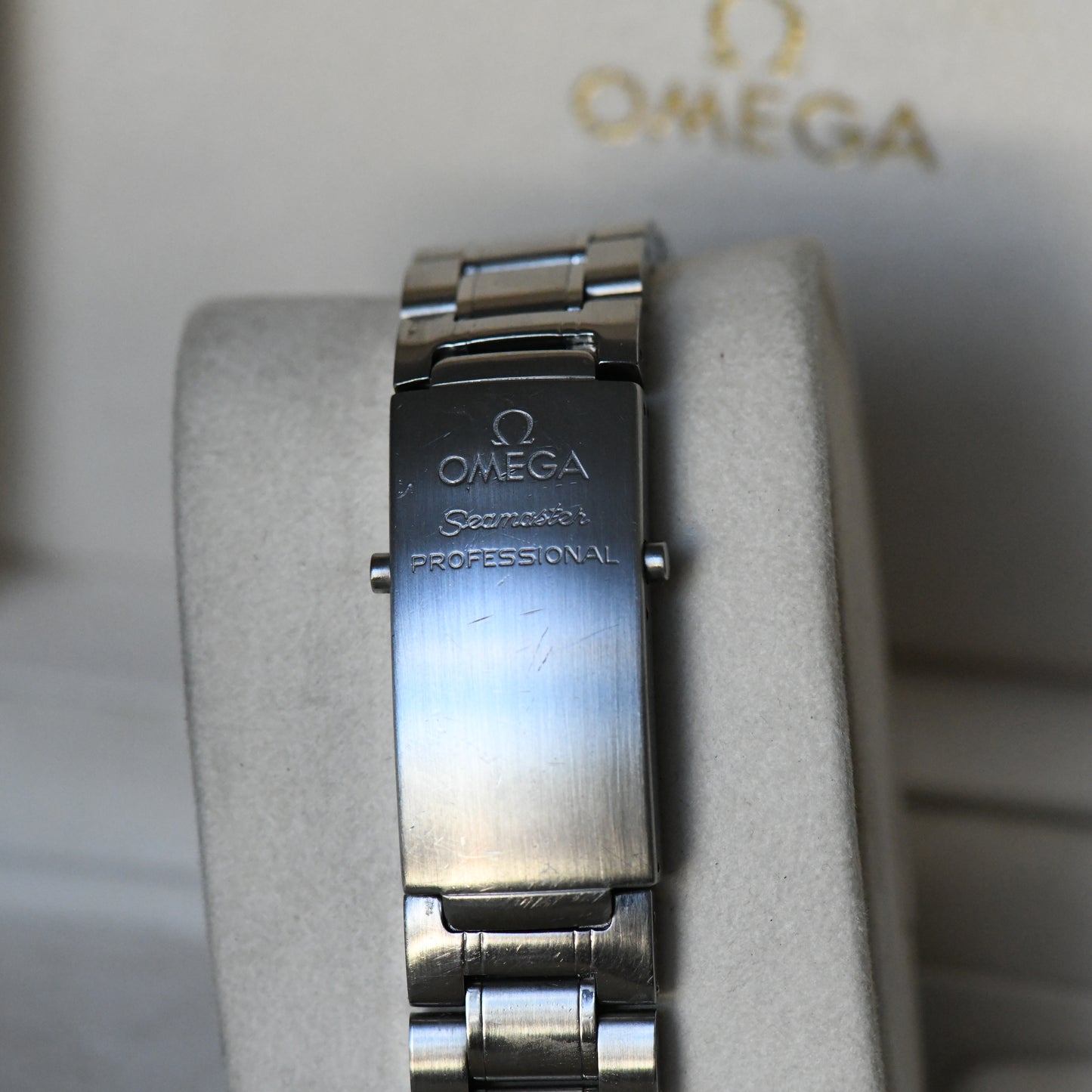 Omega Seamaster 300m 41mm Full Size Quartz Electric Blue 2265.80 Boxed & Papers